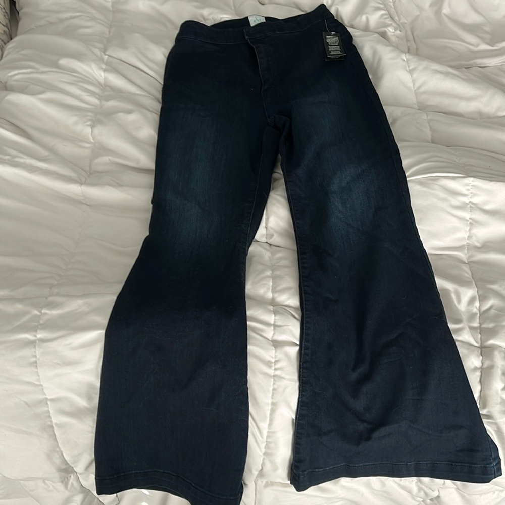 NWT flares form Shop the Mint size 11 run small